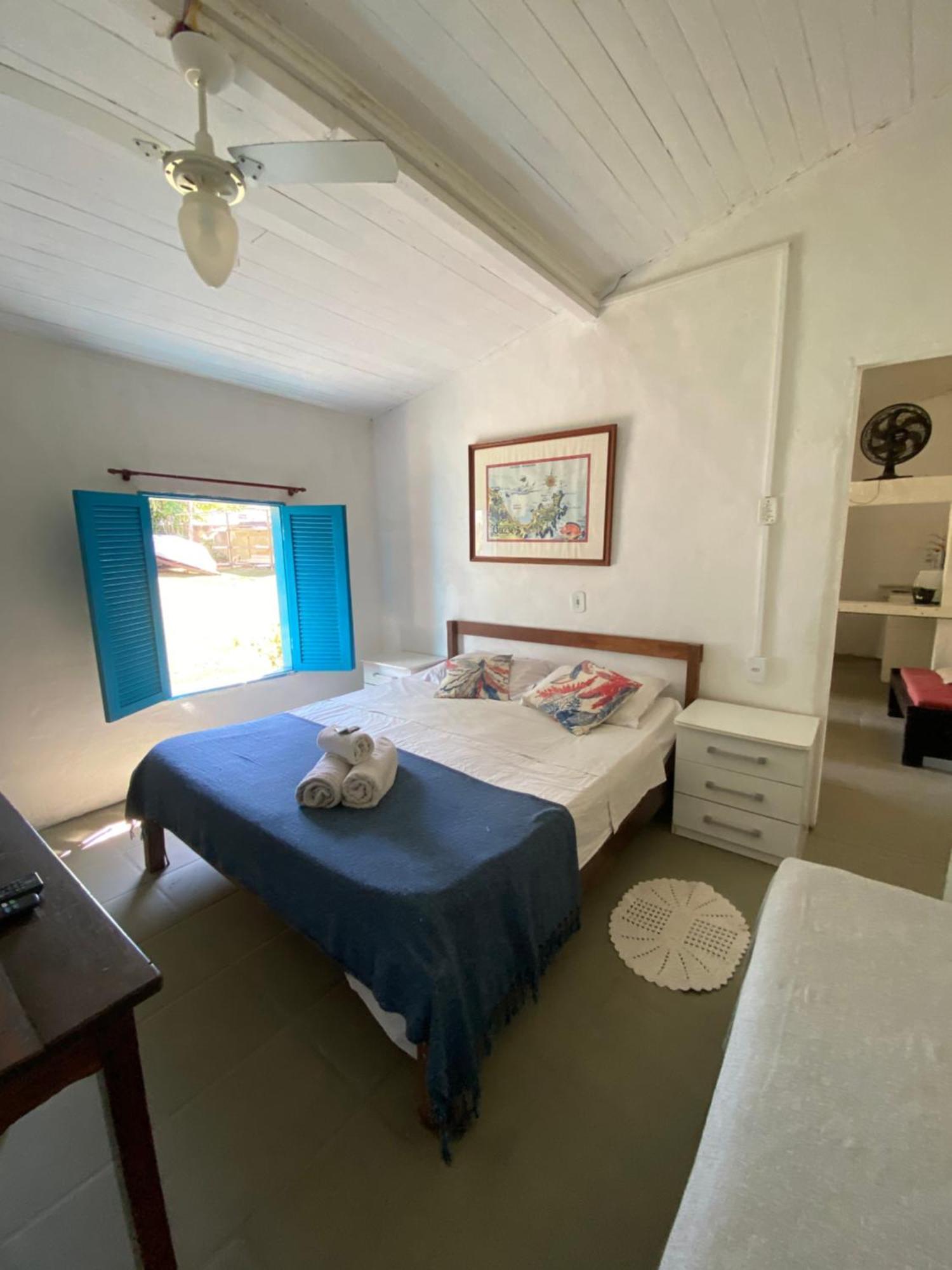 Bed and Breakfast Peixe Crew Manguinhos Армасан-душ-Бузіус Екстер'єр фото