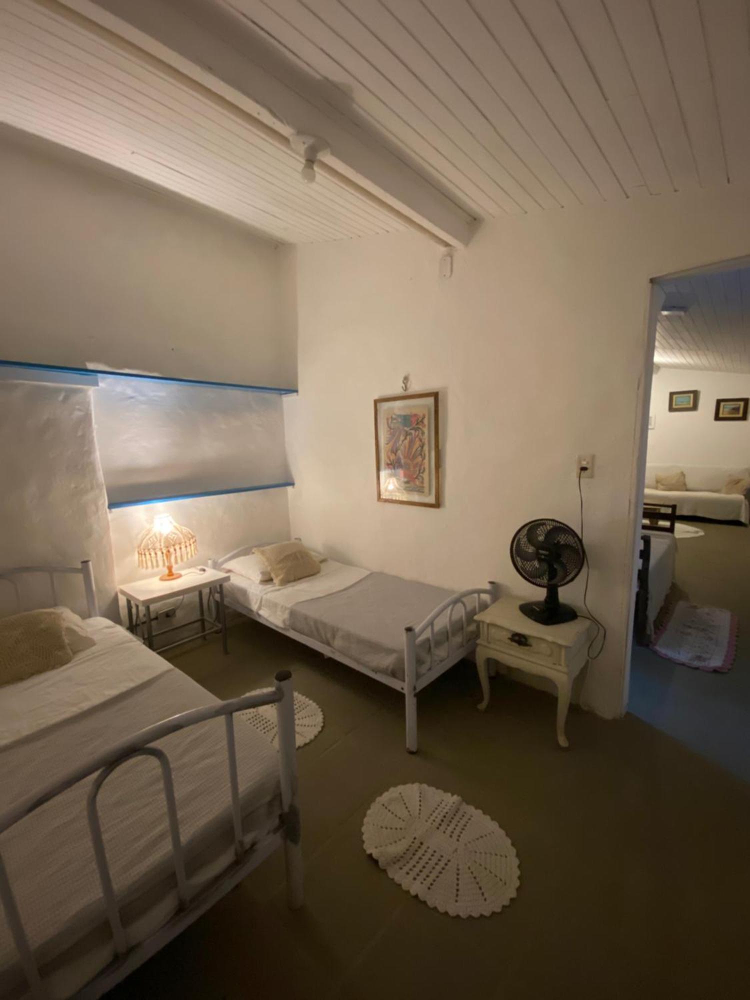 Bed and Breakfast Peixe Crew Manguinhos Армасан-душ-Бузіус Екстер'єр фото